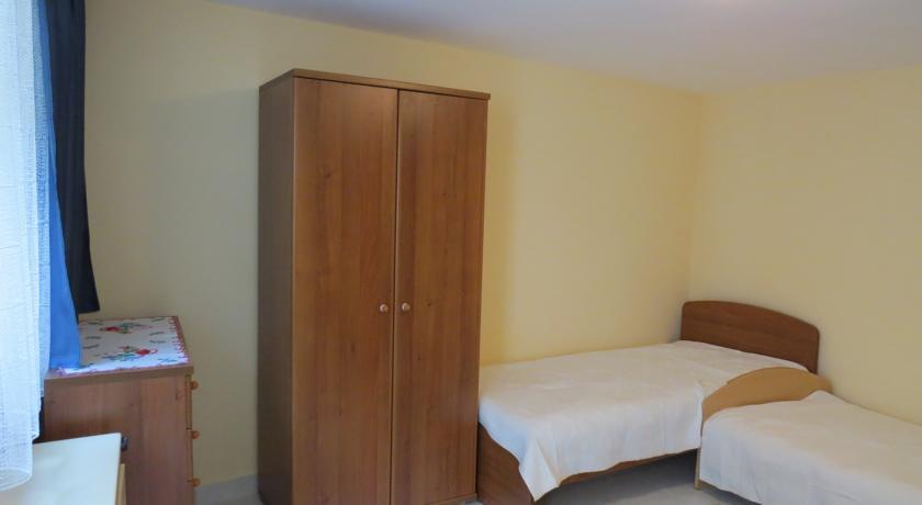 Galagonyas Apartman เอ็กเกอร์ ห้อง รูปภาพ